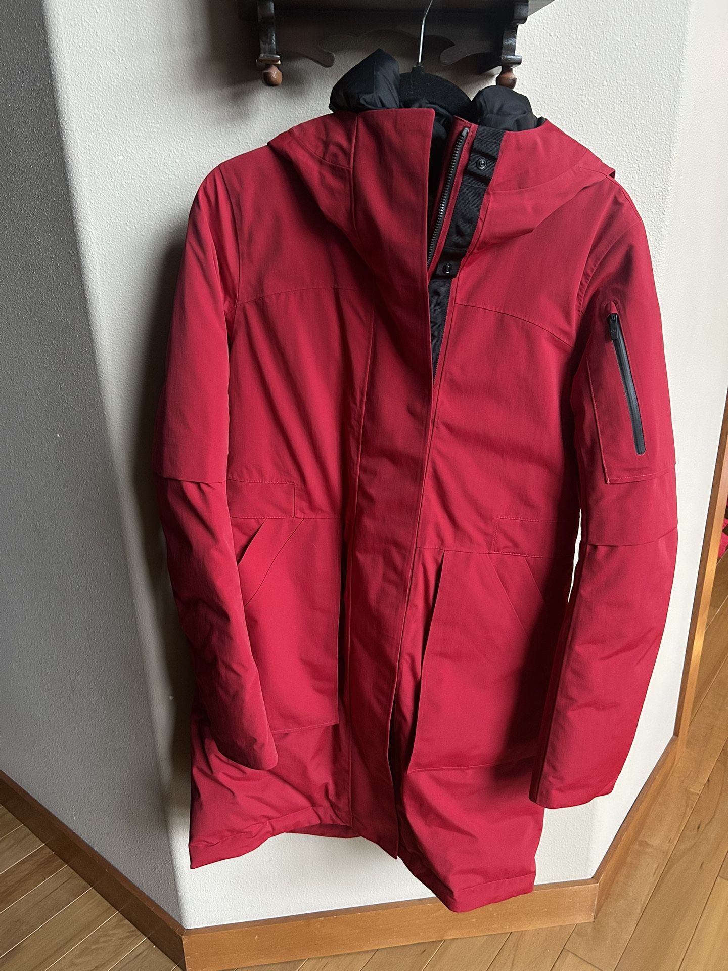 Lululemon Winter Warrior Red Parka - Size 4