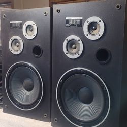 PIONEER RECEIVER  VSX 522   & SPKRS  CS G2001