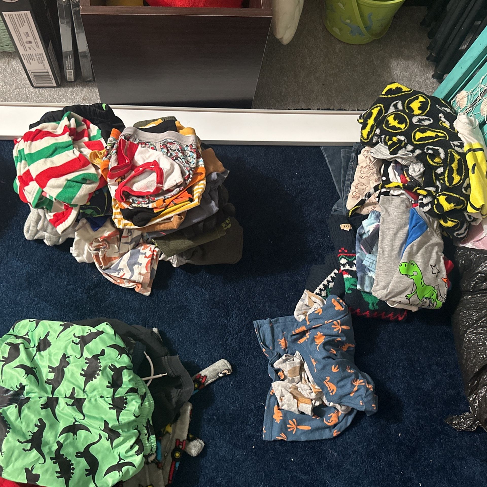 Boys 5t And Below Clothes