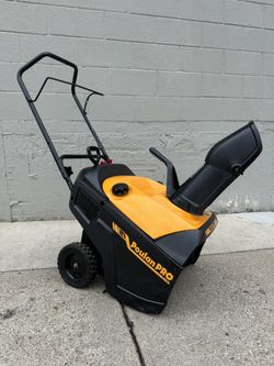Poulan PRO Snow Blower Electric Start