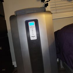 Air Conditioner,silver,floor Conditioner, Size Of A 42 https://offerup.com/redirect/?o=SW4uVFY= Verious Temp.controls.