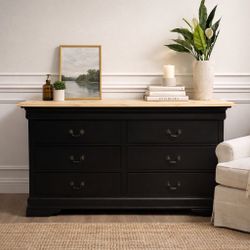 Beautiful Dresser With Modern Farmhouse Vibe