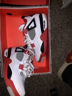 Sold Size 10 Only Have Size 9.5 Now !!!!