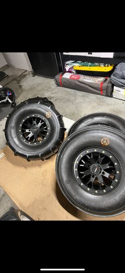 Can Am Paddle Set Semi New