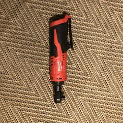 Milwaukee M12 3/8 Ratchet 