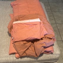 Full Pillow Fort Bed Set