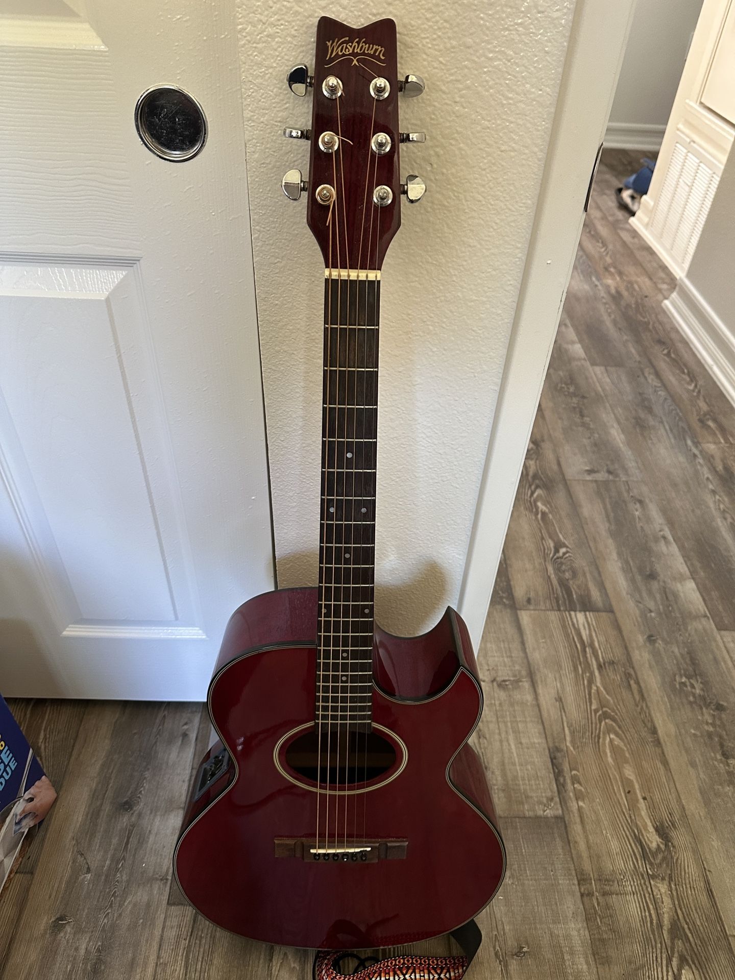 Washburn Acoustic Electric Guitar