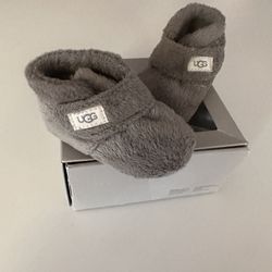 Baby Box we UGG