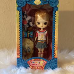 JUN Planning , Tweety Dal Doll.