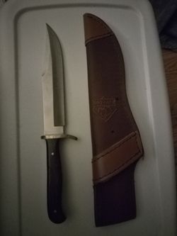 NEAR NEW CONDITION PUMA Bowie SGB German Steel 6116396W