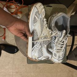 Bottega Venetia Size 9 