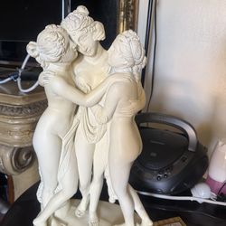 White porcelain statues