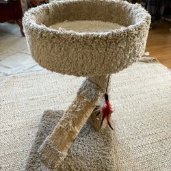 Short Cat Scratcher Cat Toy Pet Bed 