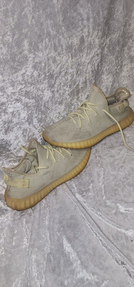 Adidas Yeezy Shoes -used