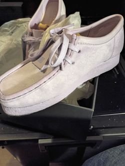 CLARKS ORIGINALS WALLABEE LILAC SUEDE SHOES SIZE 8