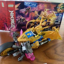 Lego Ninjago Jay’s Golden Dragon Motorbike (71768)
