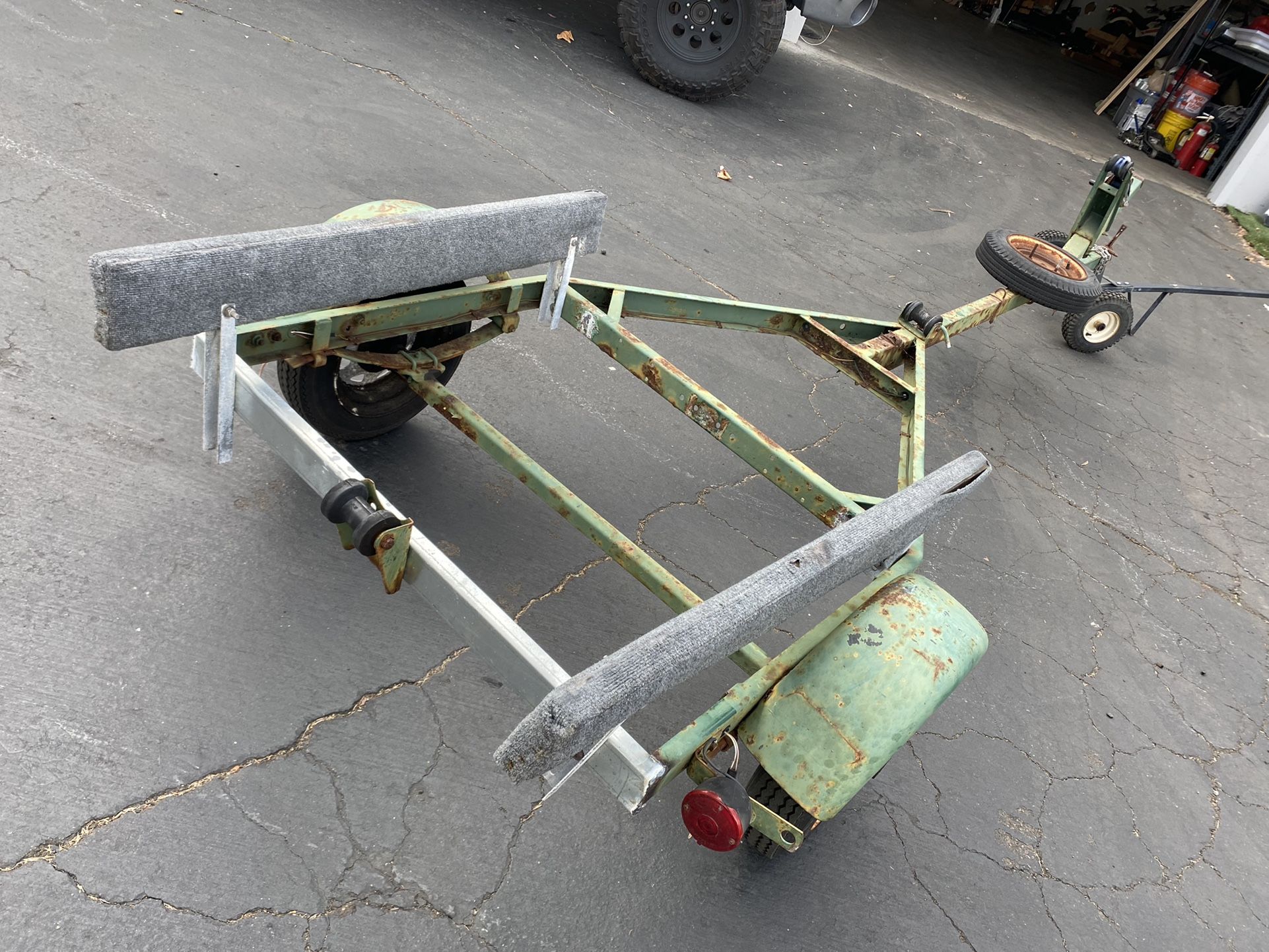 Small Boat Trailer No Paperwork