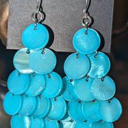 Dangle earrings