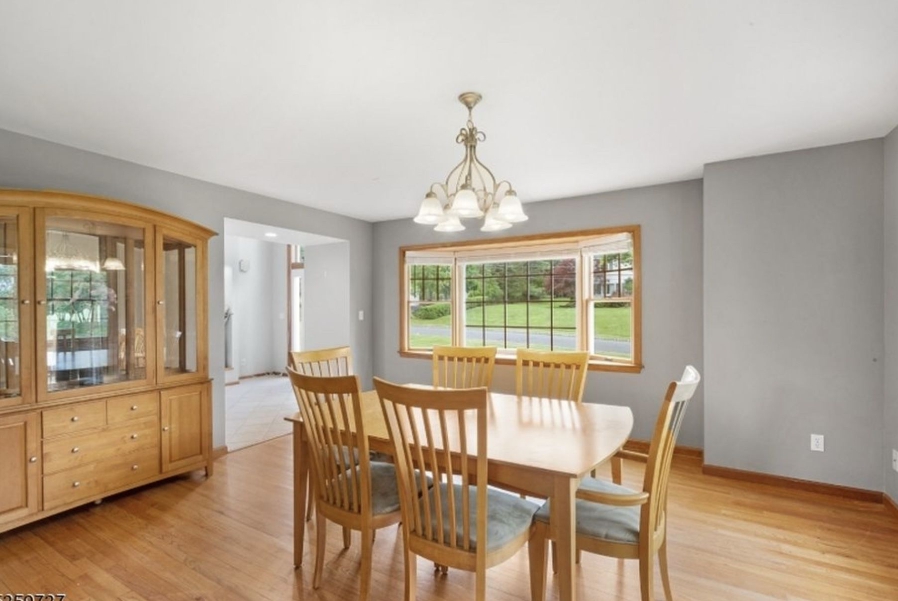 Solid Maple Preface Stanley Dining Room Set