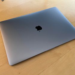MacBook Pro  2023