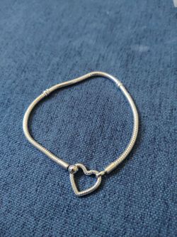New Pandora Heart bracelet silver