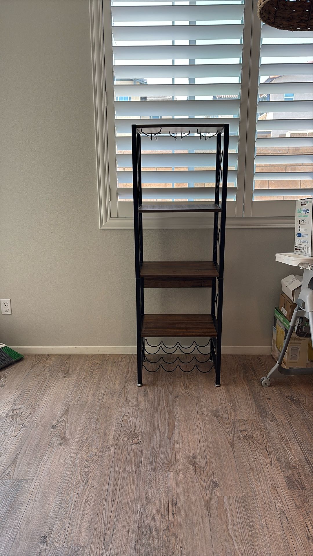 Bar / Wine Rack