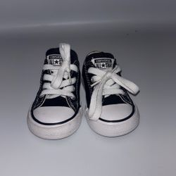 Converse Unisex-Child Chuck Taylor All Star Street (Infant/Toddler) Sneaker