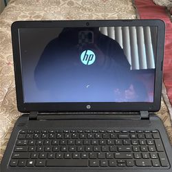 Hp computer in awesome condition comes with charger