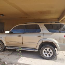 2003 Toyota Sequoia