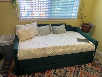 Trundle day bed