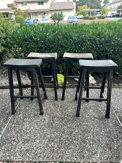 Set of 4 Black Wooden Saddle Bar Stools 29” high