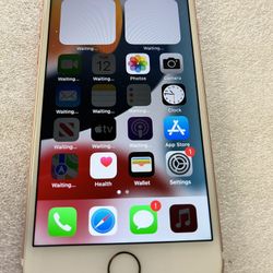 iPhone 7 factory unlocked to any carriers 128 GB great condition