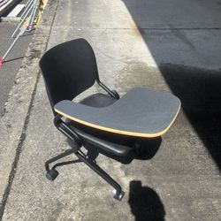 New Rolling Desk Chair