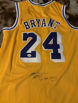 Kobe Bryant Signed Jersey, Lakers