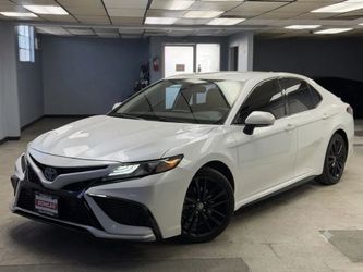 2022 Toyota Camry Hybrid