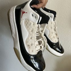 Jordan Max Aura 2 