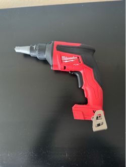 Milwaukee DRYWALL SCREW GUN (Tool only)