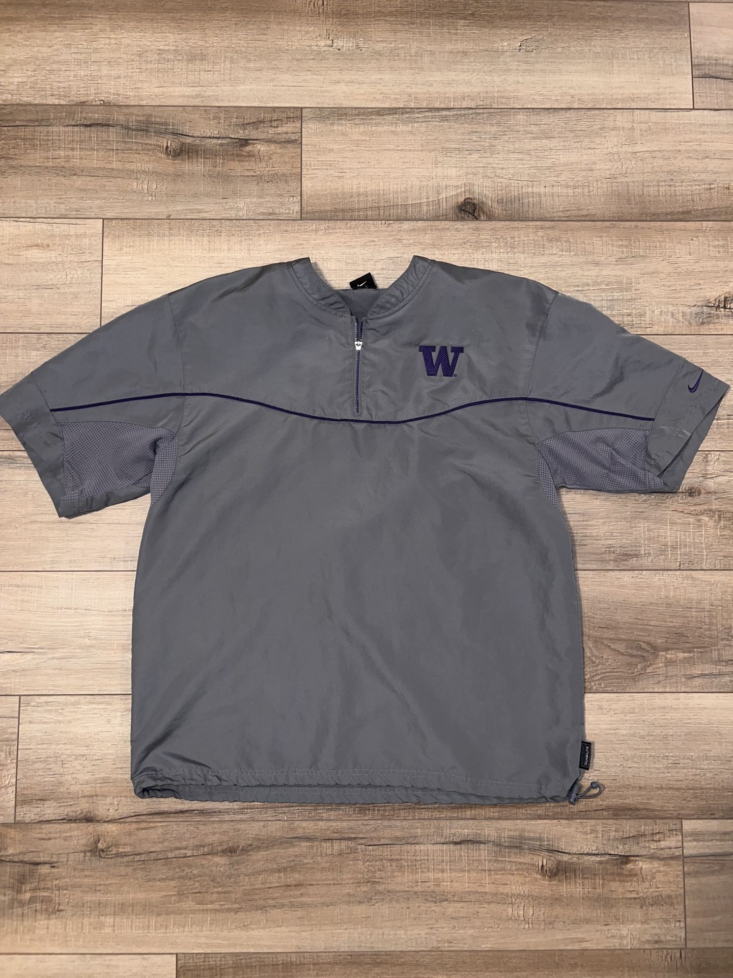Nike Dri-Fit Team UW University of Washington Huskies Lightweight Pullover Shirt Windbreaker Jacket