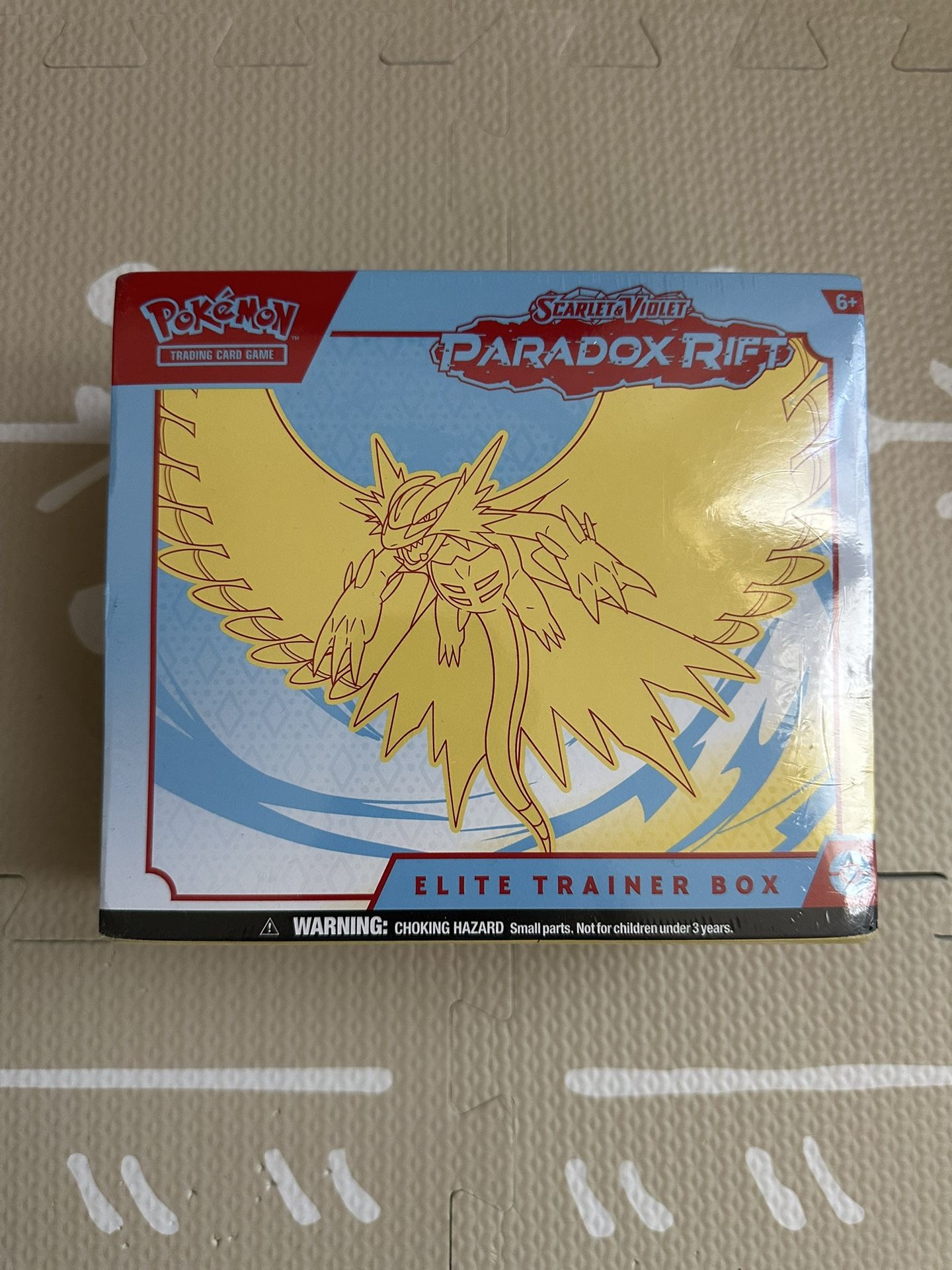 Pokemon: Paradox Rift ETB (Roaring Moon)