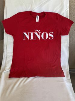 Niños Kids Red Shirts