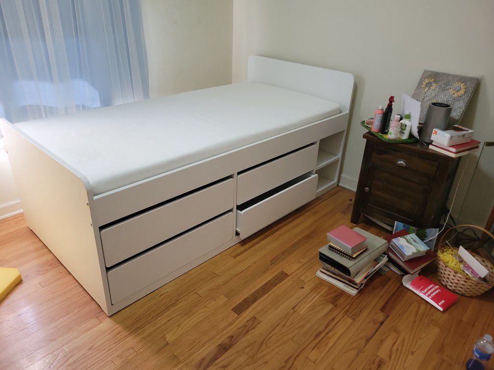 White Twin Bed With Four Drawers And Two Shelves
