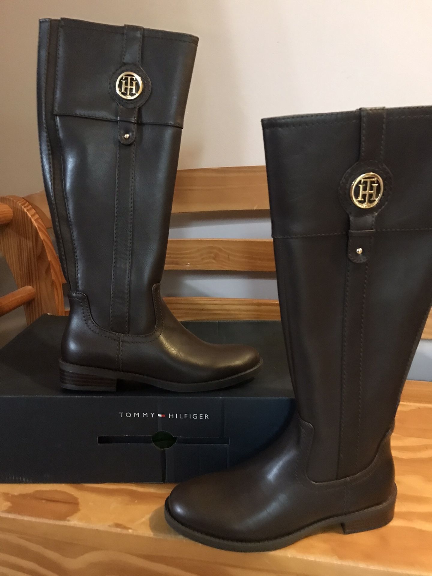 Brand New Tommy Hilfiger Ladies Thigh High Boots 