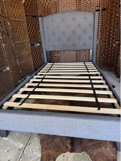 Bed size twin