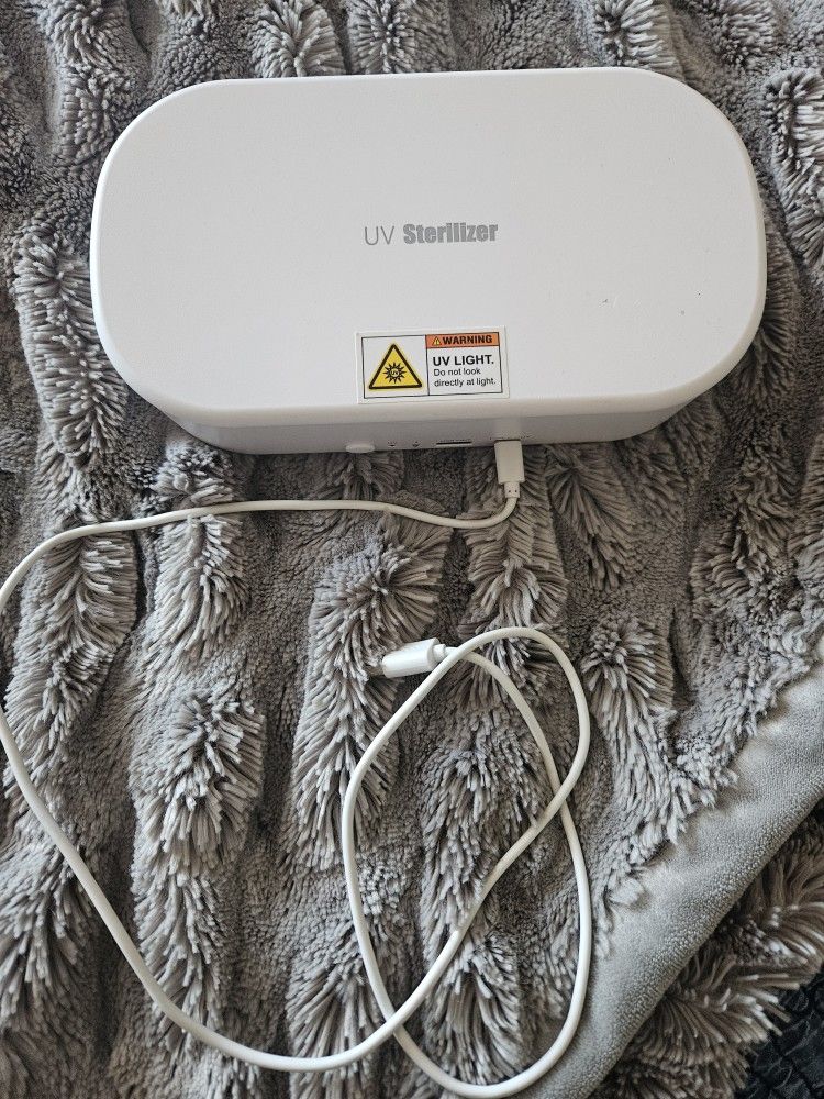 UV Sanitizer Case