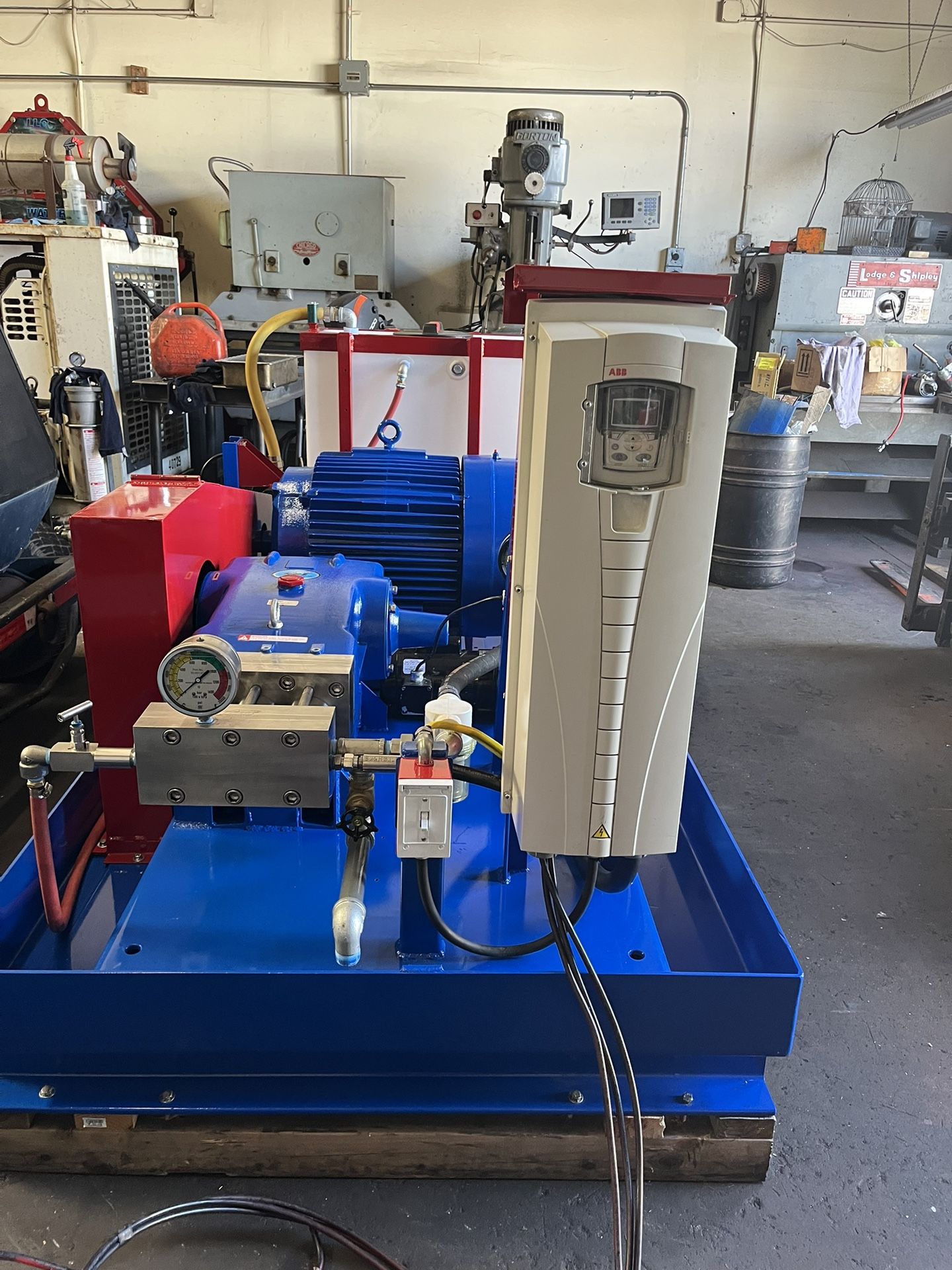 refurbished electric 6810 cat pump