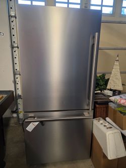 Like New--Stainless Steel Bottom Freezer Refrigerator