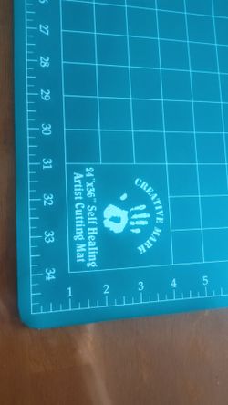 Like New Creative Mark 24" x 36" Artistic Cutting Mat