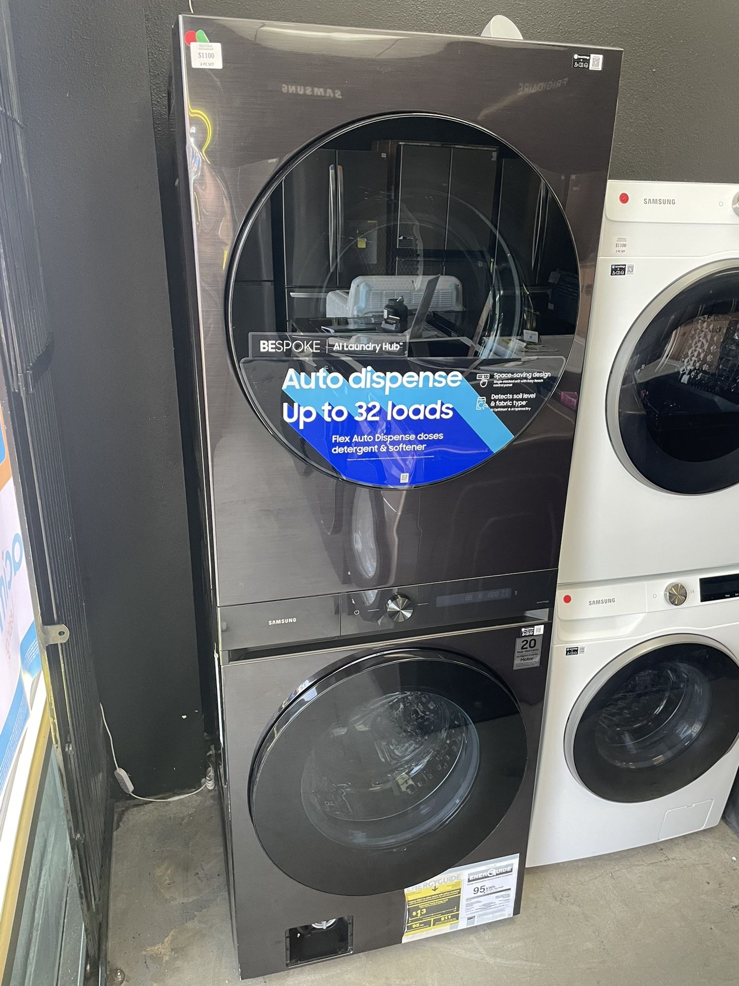Samsung Bespoke Laundry HUB In Black - Electric