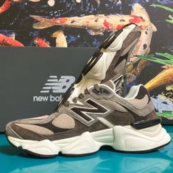 New Balance Size 7 MEN 8.5 WOMEN(Authentic) REAL