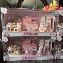 EASTER BASKET TOY DOLL SET BUNNY HOUSE PLAYSET NEW PERFECT FOR EASTER BASKET